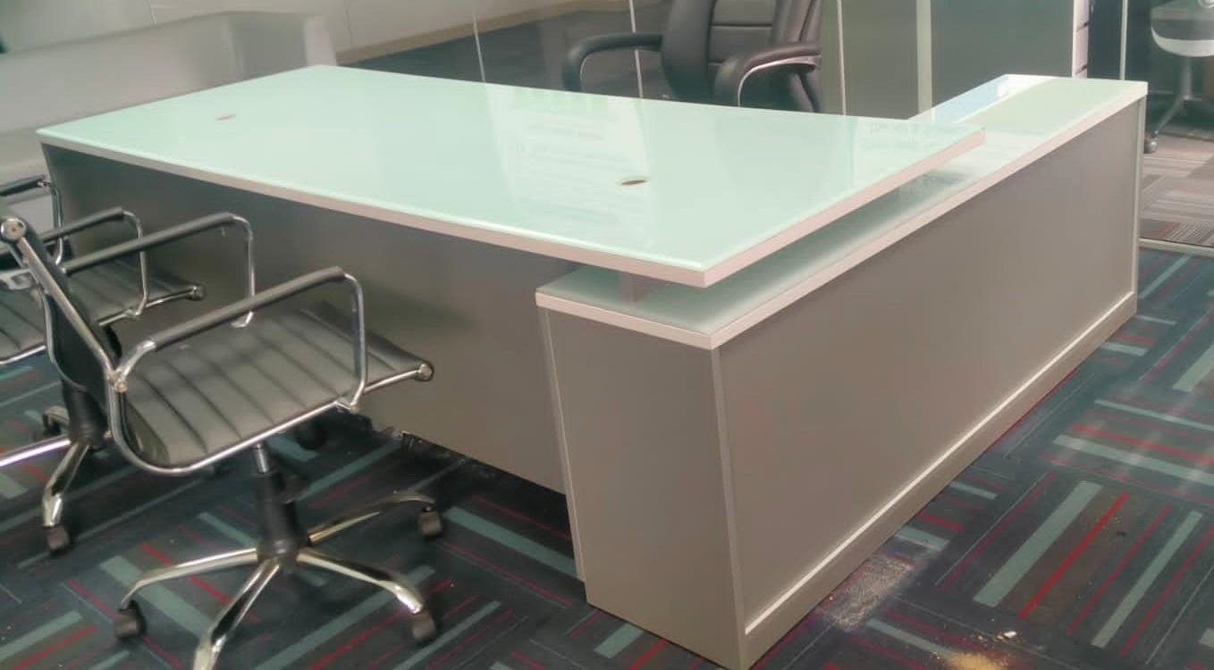 Awtech Director Desk 
