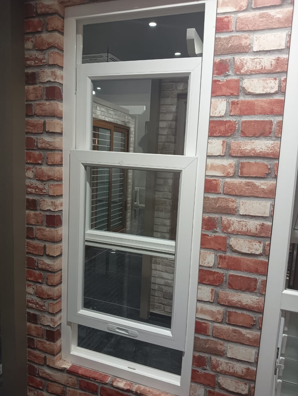 Vertical Sliding Window