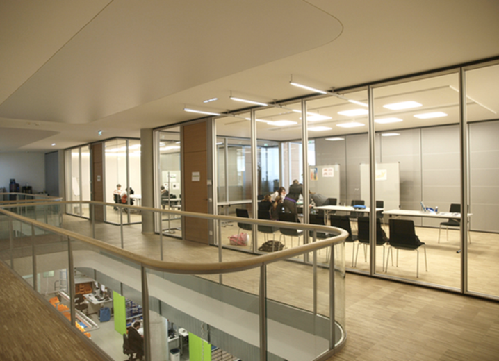  Elegant 100 Partition System 